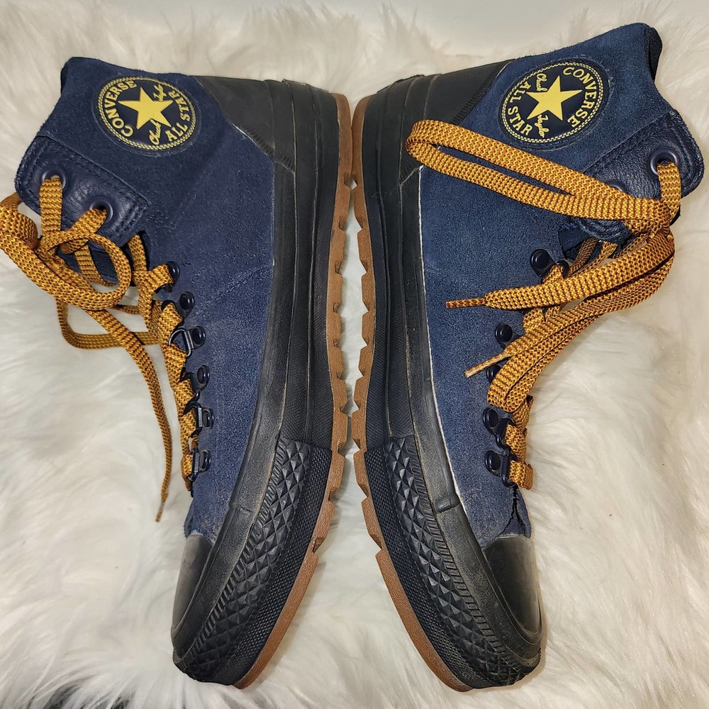 Converse All Stars Chuck Taylor Blue Suede Unisex Shoes Size 8